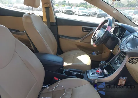 2013 Hyundai Elantra Limited z USA, uszkodzony, nr VIN 5NPDH4AE8DH199853